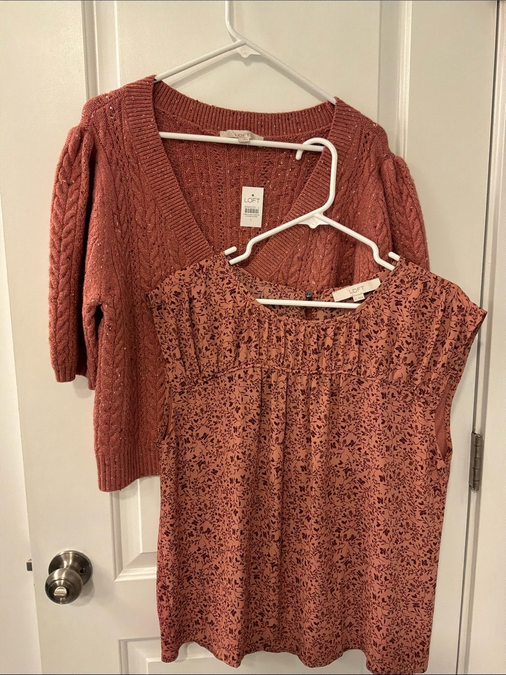 LOFT Bundle: Heather Rose Pink Cable-Knit Cardigan & Ditsy Floral Blouse